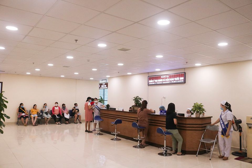 Khoa quản lý thai nghén và chẩn đoán trước sinh