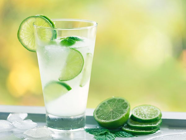 Bà bầu uống nước chanh mỗi ngày sẽ nhận được những lợi ích gì?
