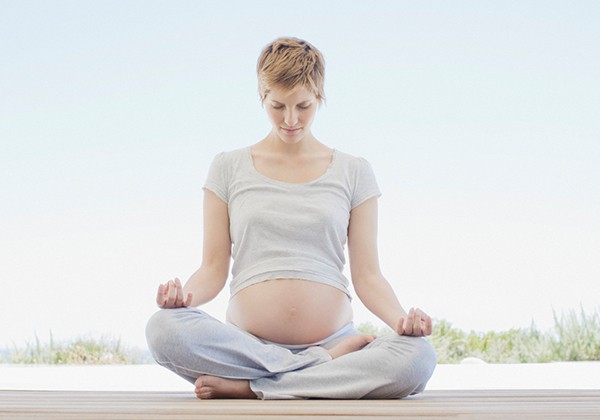 7 lợi ích tuyệt vời Yoga mang lại cho mẹ bầu trong giai đoạn thai kỳ