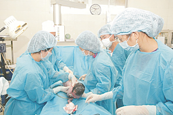 Thông báo tổ chức hội thảo “Quyết định sinh con giảm tỷ lệ mổ lấy thai không cần thiết tại Việt Nam”
