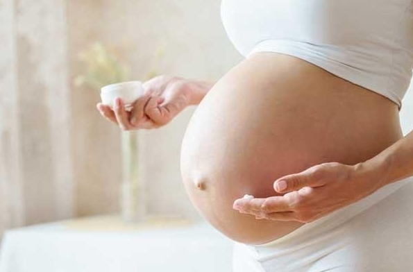 Bí quyết chăm sóc da bỏ túi cho mẹ bầu
