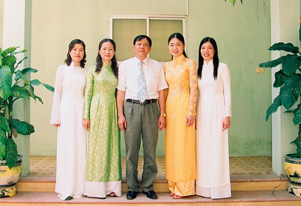 Phòng Chỉ đạo tuyến và Nghiên cứu khoa họcPHÒNG HÀNH CHÍNH QUẢN TRỊ