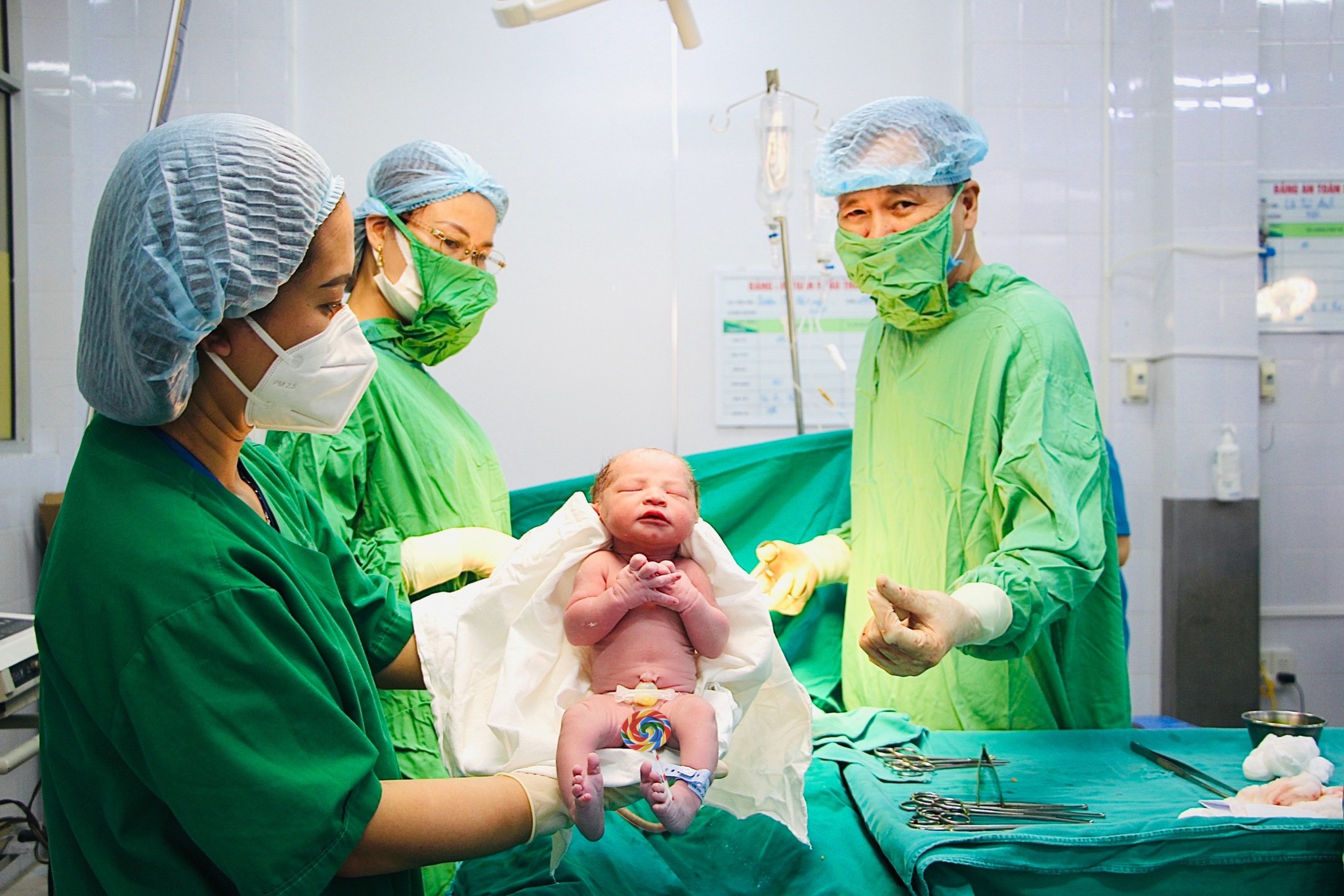 Phát hiện, mổ kịp thời cứu thai nhi dây rốn bám màng, mạch máu tiền đạoTin tức bệnh viện